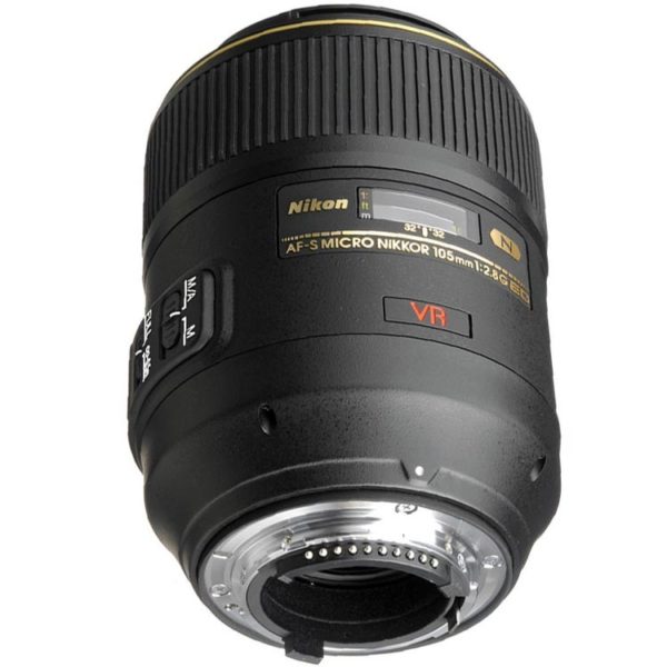 Nikon fx 105mm f/2.8G Macro