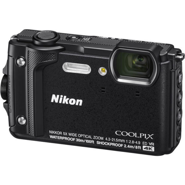 Nikon COOLPIX W300 à prova dàgua